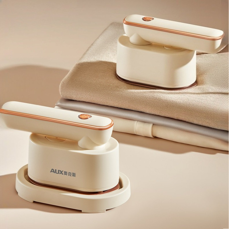 Mini Iron Travel - Миниатюрный портативный отпариватель для одежды, ручной
