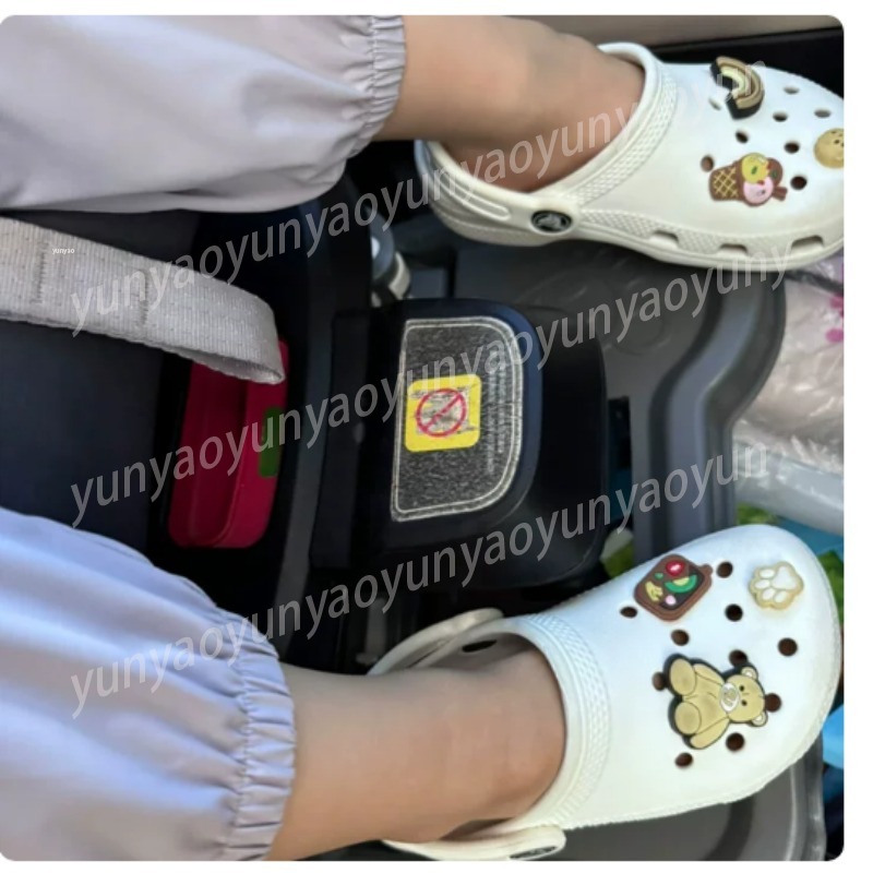 Портативная складная подставка – обзор и цена Travel Accessories Car